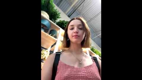 Media: dollytall Stripchat 2025-08-30 10:14:00
