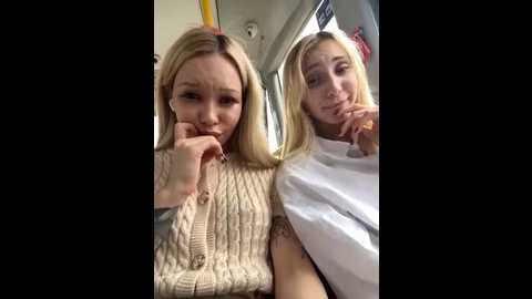 Media: babydolll Stripchat 2025-08-31 14:10:00