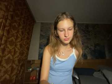 Media: eva_angel3 Stripchat 2025-08-31 19:50:00