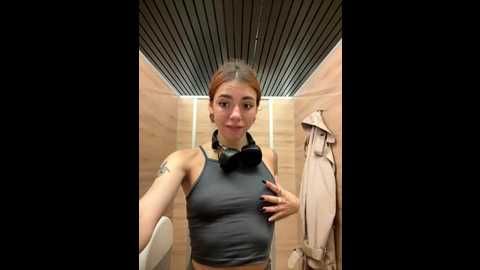Media: million_degrees Stripchat 2025-08-31 12:59:00