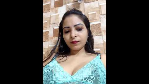 Media: queen_aditi Stripchat 2025-08-31 12:49:00