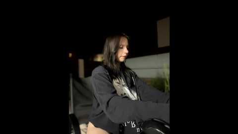 Media: yourlittledevil Stripchat 2025-08-31 19:08:00