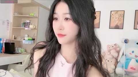 Media: luminous163 Stripchat 2025-09-01 06:28:00