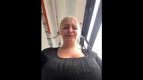 Media: milkyy_wway Stripchat 2025-09-01 09:14:00