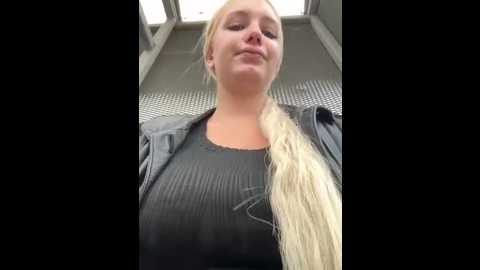 Media: milkyy_wway Stripchat 2025-09-01 11:07:00