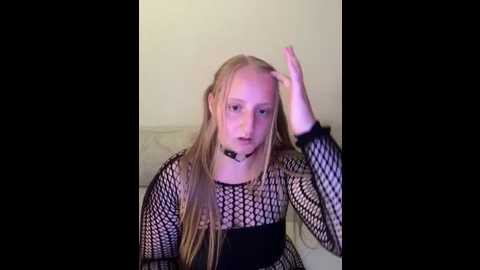 Media: young_hailey Stripchat 2025-09-01 08:55:00