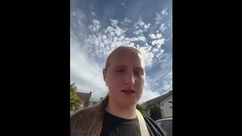 Media: young_hailey Stripchat 2025-09-01 10:38:00