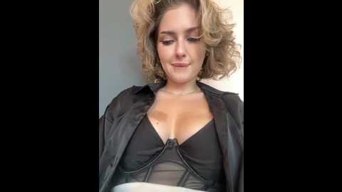 Media: kellykeler Stripchat 2025-09-02 13:54:00