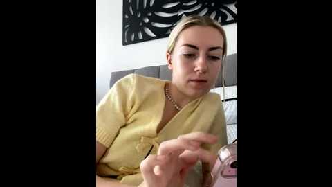 petite_poppy_xox
