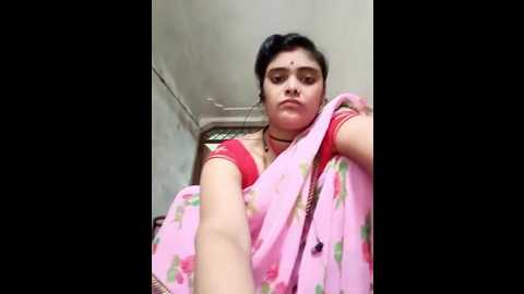 Media: sapna_jatt Stripchat 2025-09-02 04:30:00