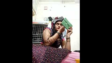 Media: sapna_jatt Stripchat 2025-09-02 06:56:00
