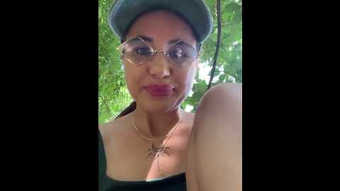 Media: beautydiamond Stripchat 2025-09-03 09:50:00