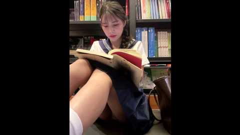 Media: adora188 Stripchat 2025-09-05 08:58:00