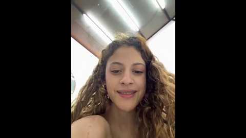 Media: alana15 Stripchat 2025-09-05 00:38:00