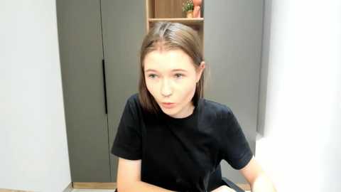 lynhillaire