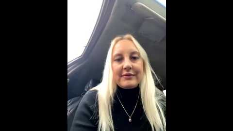 Media: merlindave Stripchat 2025-09-05 02:40:00