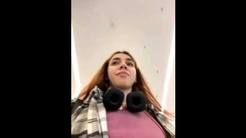 million_degrees @ stripchat on 20250905