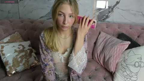 Media: virgin_mind Stripchat 2025-09-05 02:08:00