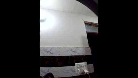 Media: cute_plak02 Stripchat 2025-09-06 23:25:00