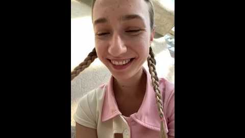 Media: lia__love Stripchat 2025-09-07 12:12:00