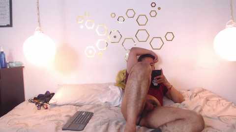 Media: provincute Stripchat 2025-09-07 04:33:00