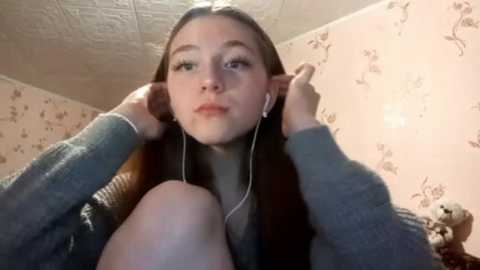 Media: sophiecuttie Stripchat 2025-09-07 17:12:00