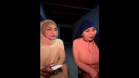 Media: lalilamassu1 Stripchat 2025-09-08 00:51:00
