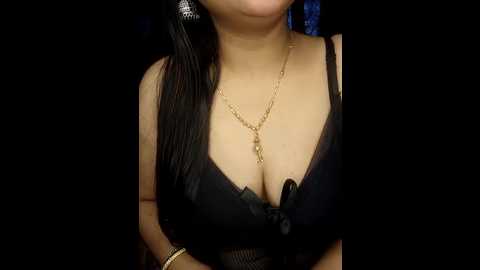 Media: officialbhabhi Stripchat 2025-09-08 02:33:00