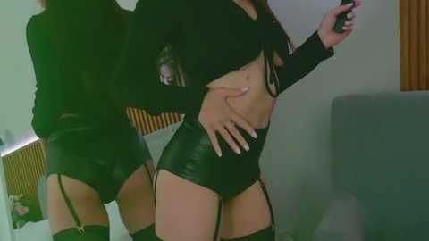 Media: rihannarose Stripchat 2025-09-08 18:38:00
