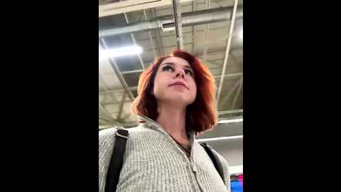 Media: rosiesecret Stripchat 2025-09-08 13:47:00
