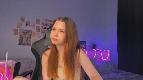 Media: tinysroses Stripchat 2025-09-08 01:25:00