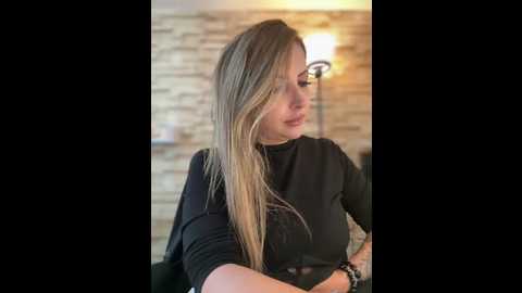 _abril_office1