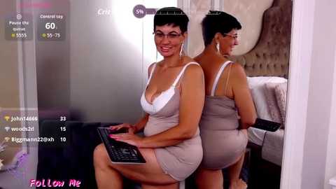 Media: bustypenellope Stripchat 2025-09-09 06:03:00