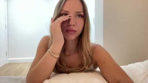 Media: mariareevx Stripchat 2025-09-09 01:28:00