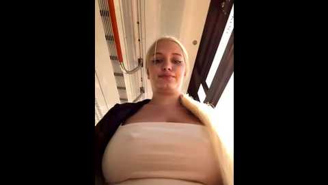 Media: milkyy_wway Stripchat 2025-09-09 08:18:00