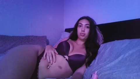 Media: miss_lunaxx Stripchat 2025-09-09 01:02:00
