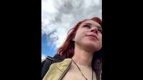 Media: rosiesecret Stripchat 2025-09-09 06:54:00