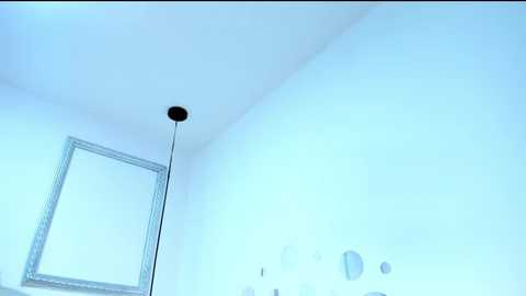 Media: anto_kira Stripchat 2025-09-10 02:34:00