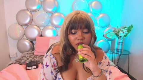 Media: cherry_chel Stripchat 2025-09-10 06:45:00