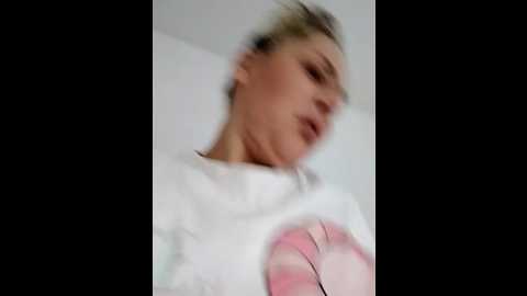 Media: larissebelle Stripchat 2025-09-10 14:25:00