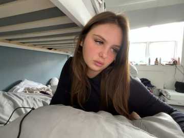 teasing_teen