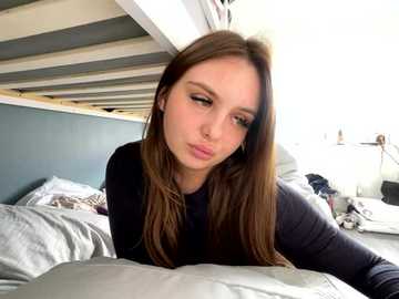 teasing_teen