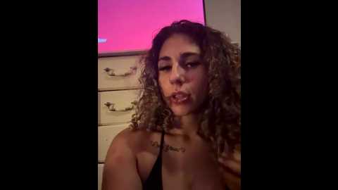 honeyholls