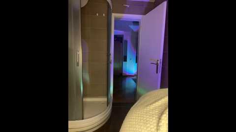 Media: sophielixx Stripchat 2025-09-11 17:26:00