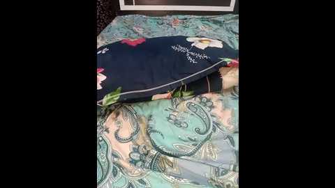 Media: kaveri_777 Stripchat 2025-09-12 16:57:00