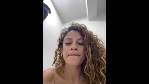 alana15 @ stripchat on 20250913