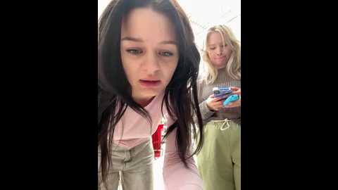 cum_girlss