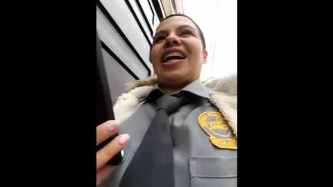 ariana_07