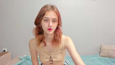 Media: dreamy_pollyyy Stripchat 2025-09-16 02:56:00