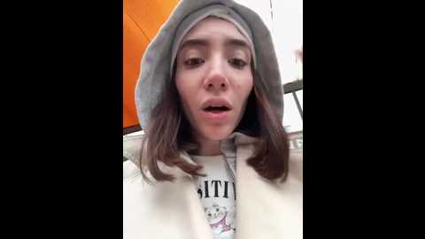 ballerinacappuccino_